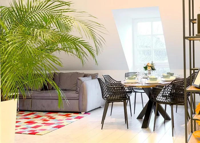 Hama Design Homes