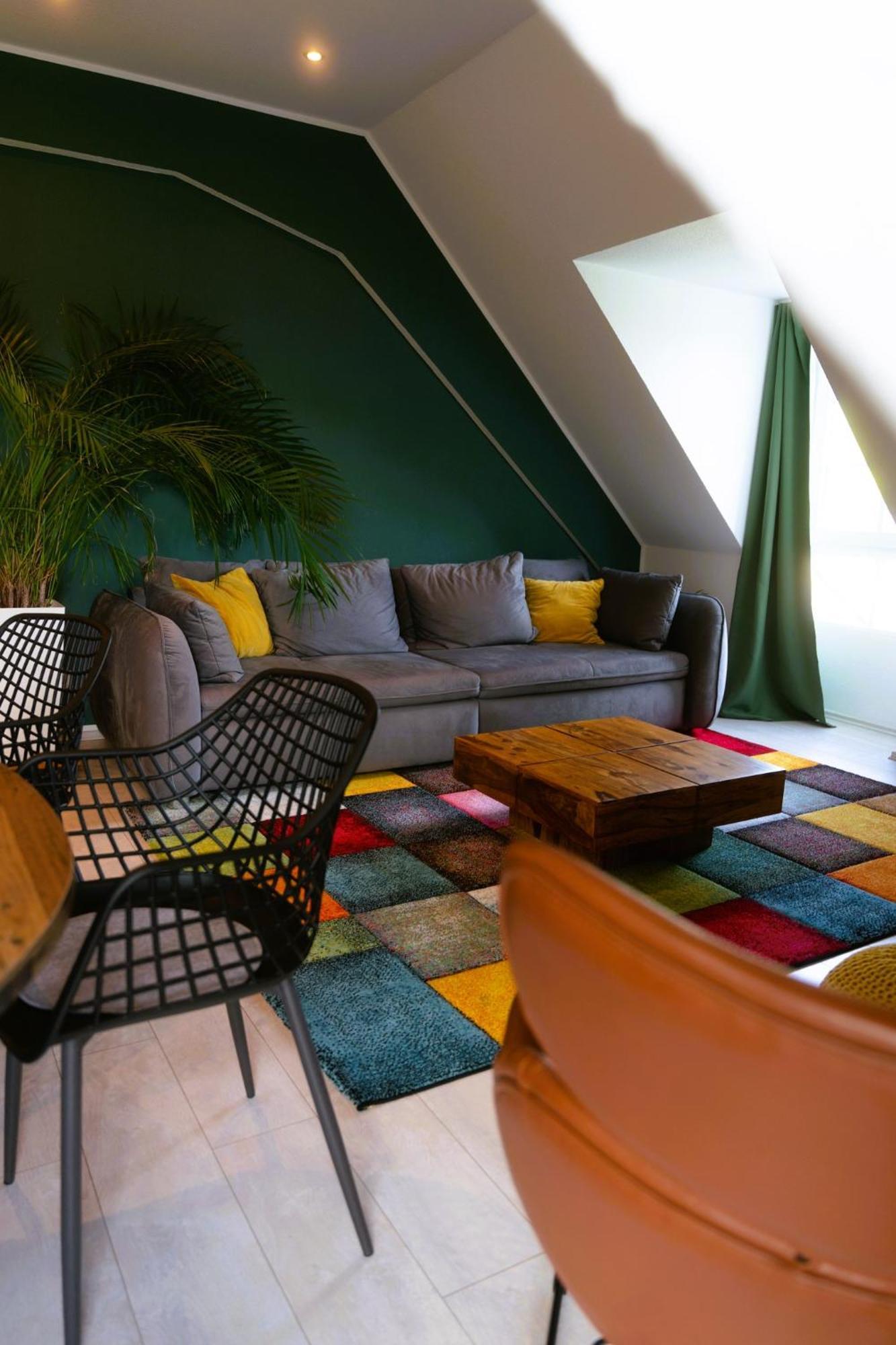 Hama Design Homes